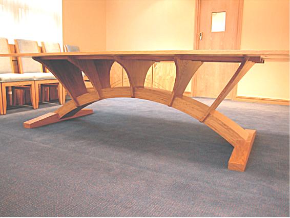 Bridge Table in solid Oak.