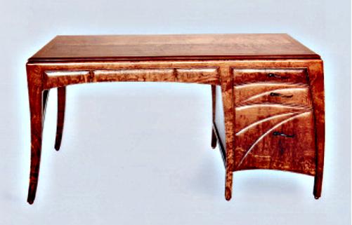 My Lovers Desk. Click for further details.