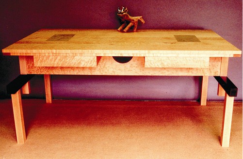 Showroom Desk. Click for further details.