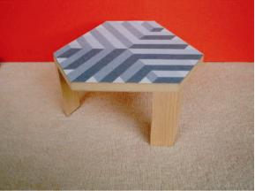 Scan & Go Hexagonal Table